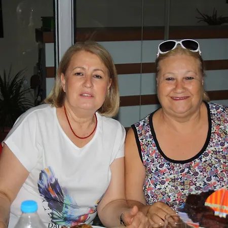 Godik Lägenhetshotell