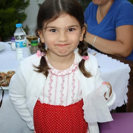 Godik Lägenhetshotell Çeşme