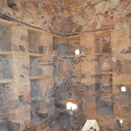 Godik Apartahotel